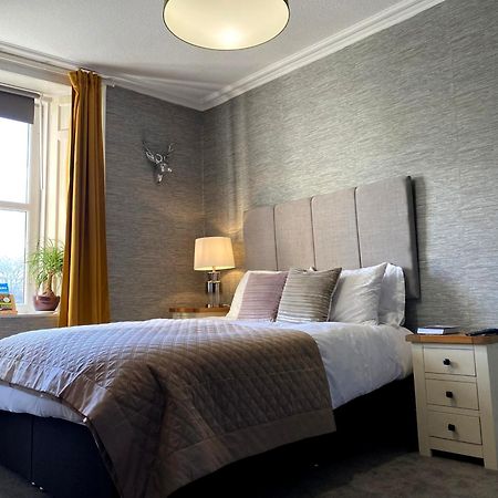 Red Lion, Coorie Inn Earlston ภายนอก รูปภาพ