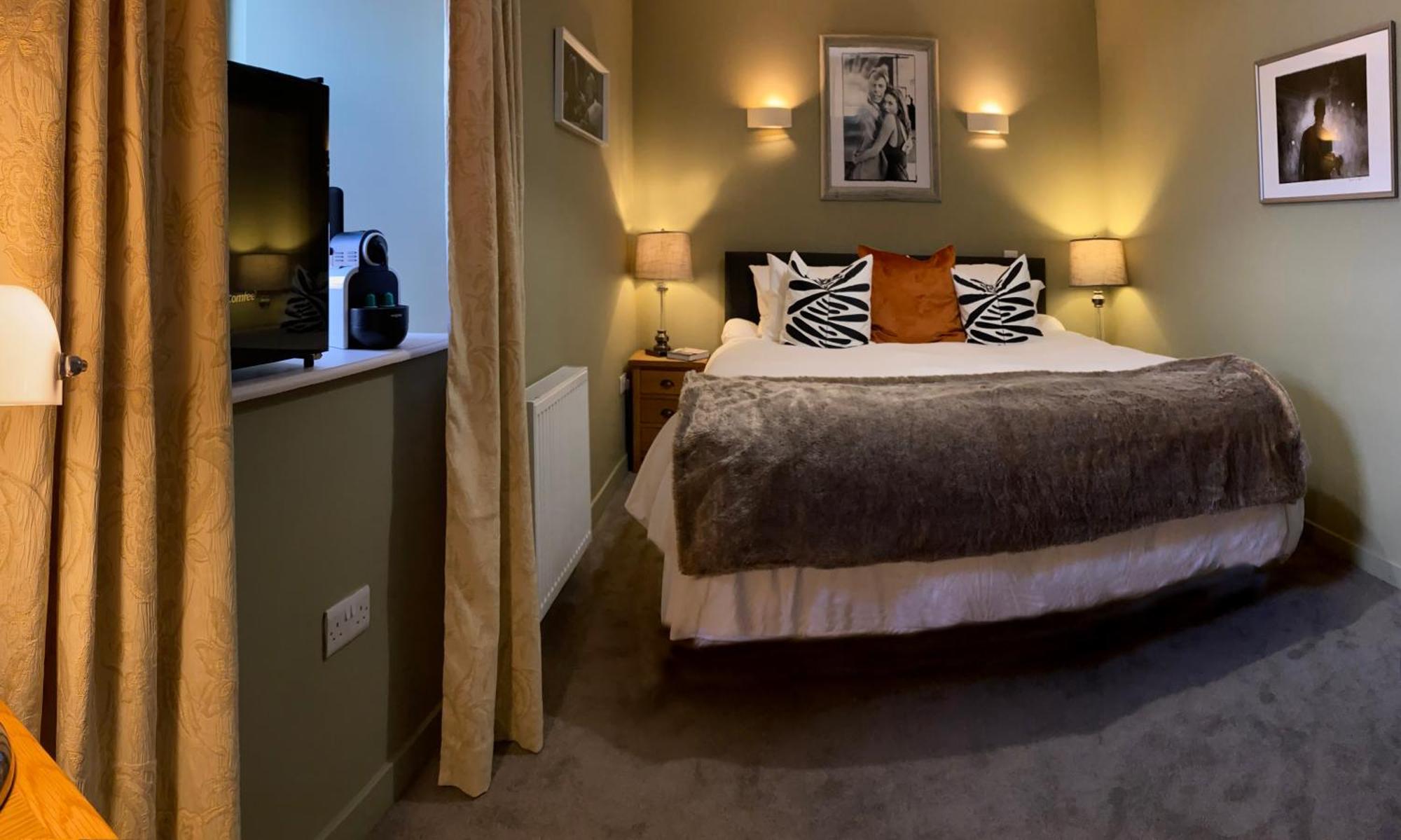 Red Lion, Coorie Inn Earlston ภายนอก รูปภาพ